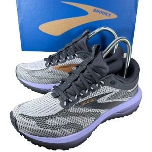 New Brooks Revel 7 Running Walking Shoes Women’s Size 6.5 Gray Purple Gold